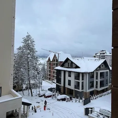 Pino Marengo アパート ズラティボール