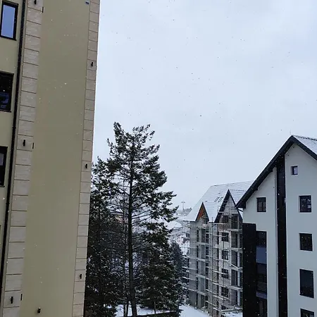 Pino Marengo アパート ズラティボール