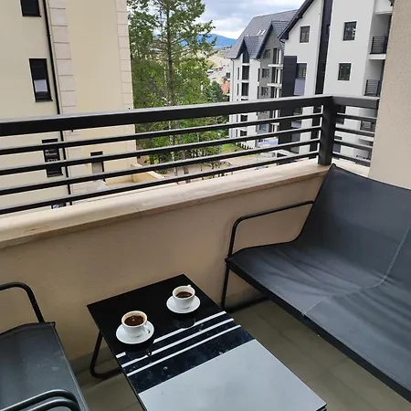 Pino Marengo アパート