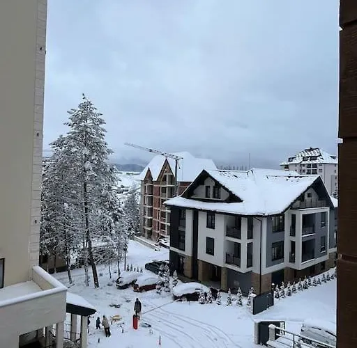 Pino Marengo アパート ズラティボール