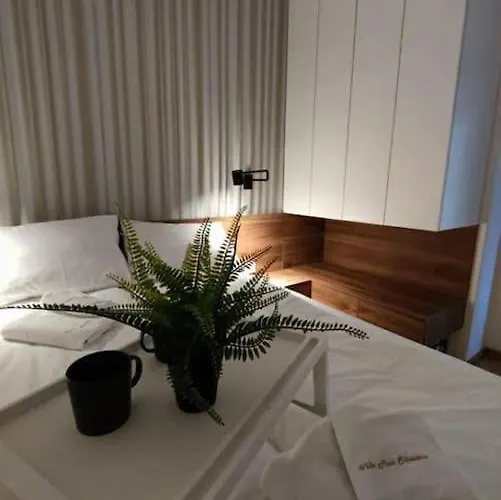 Pino Marengo アパート *